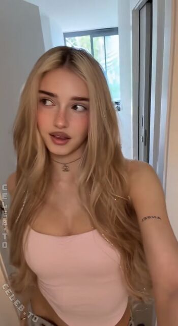 🔥 Honeypuu  page leaked private photo uncensored full