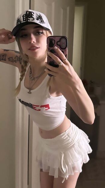 🔥 Iluvmeww page leaked private photo uncensored full
