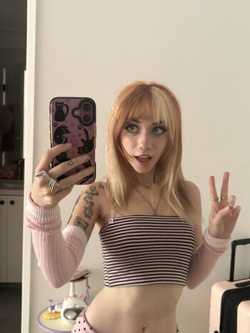 🔥 Iluvmeww leaked private photo uncensored full