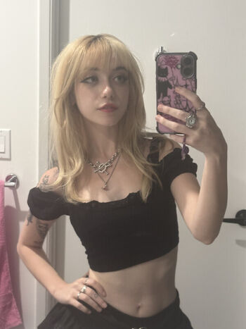 🔥 Iluvmeww page leaked private photo uncensored full