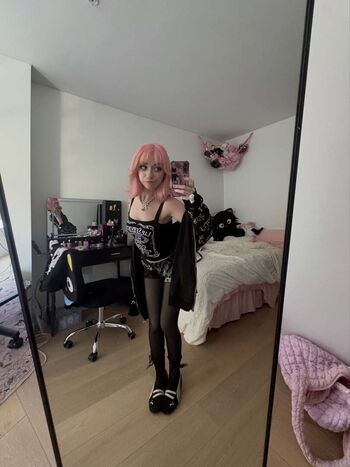 🔥 Iluvmeww page leaked private photo uncensored full
