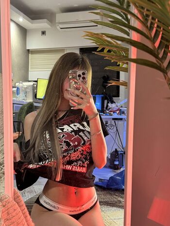 🔥 Irissiri page leaked private photo uncensored full