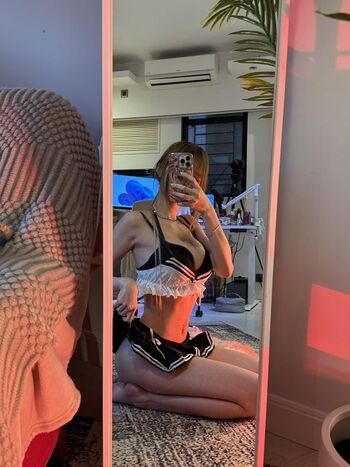 🔥 Irissiri page leaked private photo uncensored full