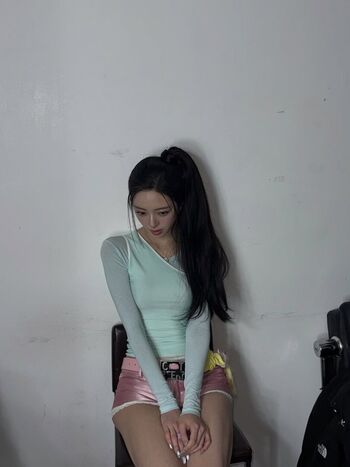 🔥 Itzy all in us page leaked private photo uncensored full