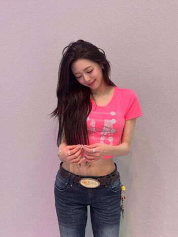 🔥 Itzy all in us page leaked private photo uncensored full