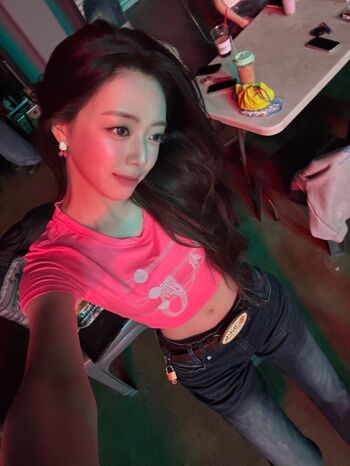 🔥 Itzy all in us page leaked private photo uncensored full