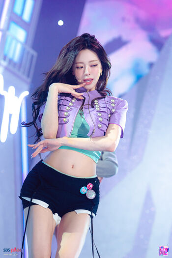 🔥 Itzy all in us page leaked private photo uncensored full
