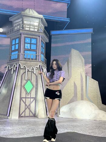 🔥 Itzy all in us page leaked private photo uncensored full