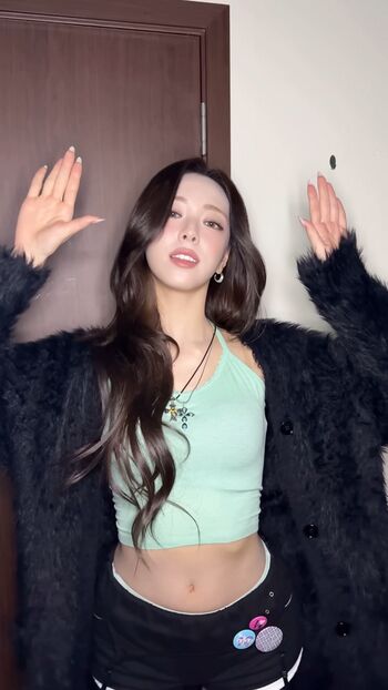 🔥 Itzy all in us page leaked private photo uncensored full