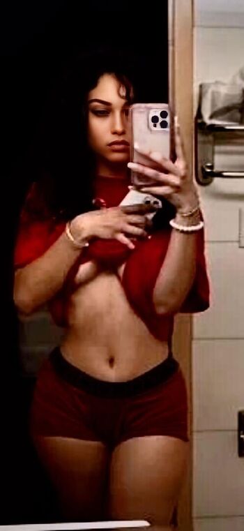 🔥 Jadeli rosa  page leaked private photo uncensored full