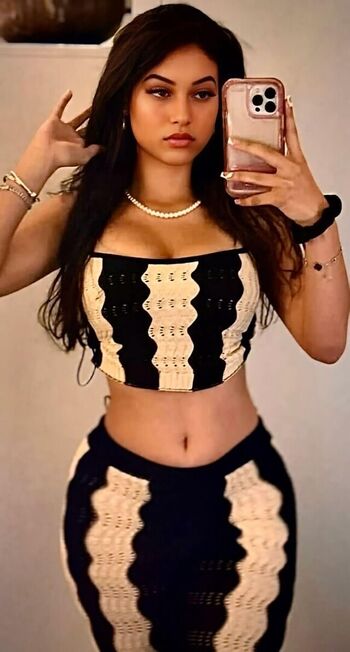 🔥 Jadeli rosa  page leaked private photo uncensored full