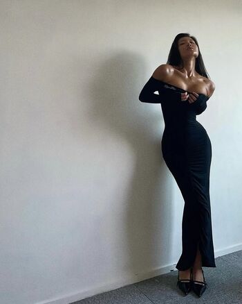 🔥 Jinn juni page leaked private photo uncensored full