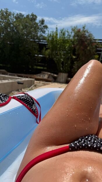 🔥 Julieczr leaked private photo uncensored full