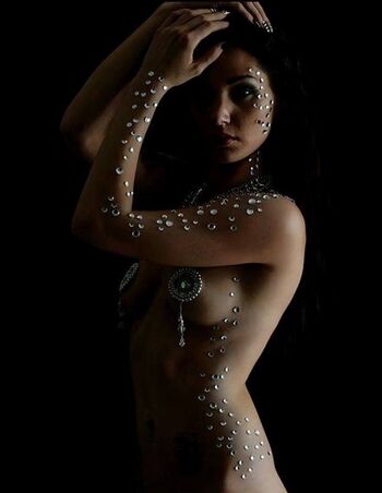 🔥 Kareeanne singh leaked private photo uncensored full