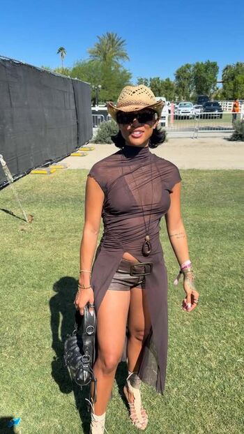 🔥 Karrueche leaked private photo uncensored full