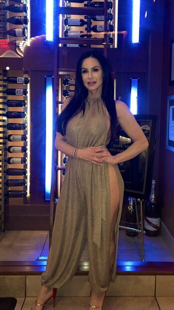 🔥 Kendra lust  page leaked private photo uncensored full