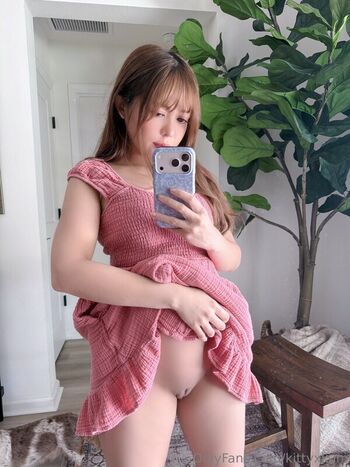 🔥 Kittyxkum  page leaked private photo uncensored full