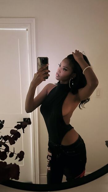 🔥 Ladan farah leaked private photo uncensored full