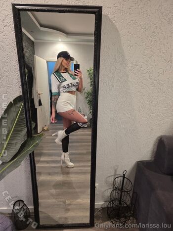 🔥 Larissa lou  page leaked private photo uncensored full