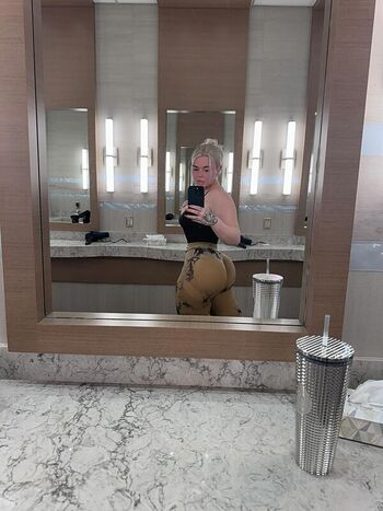 🔥 Laughlyn tomassi leaked private photo uncensored full