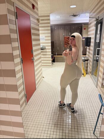 🔥 Laughlyn tomassi leaked private photo uncensored full