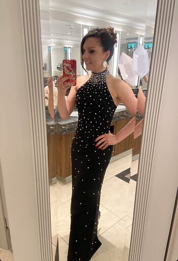 🔥 Laura tobin  page leaked private photo uncensored full