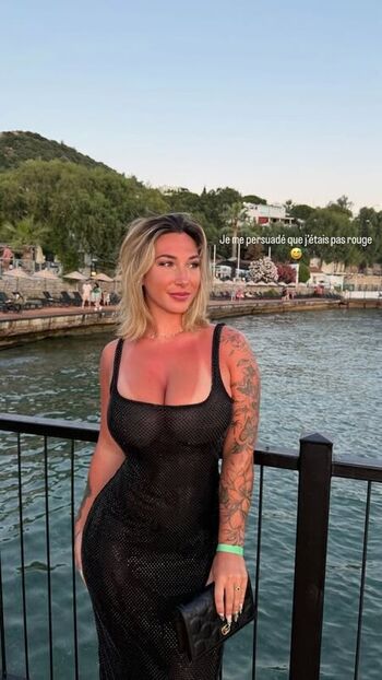 🔥 Laurine   page leaked private photo uncensored full