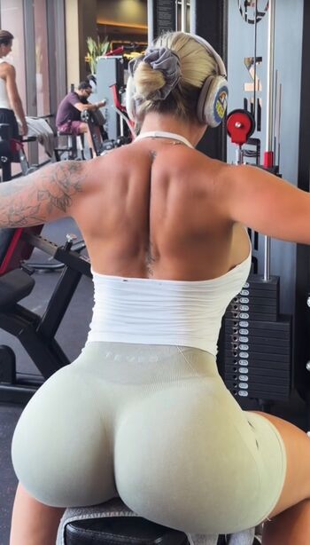 🔥 Laurine   page leaked private photo uncensored full