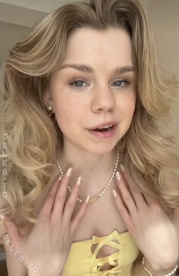 🔥 Lea peach  page leaked private photo uncensored full
