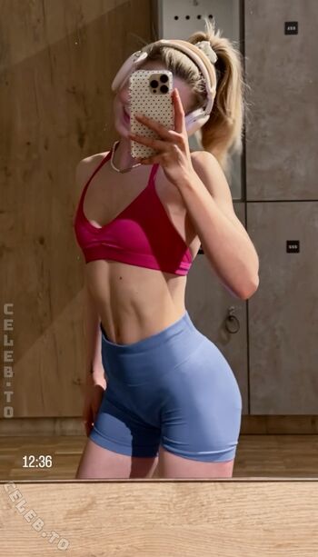 🔥 Lea peach  page leaked private photo uncensored full