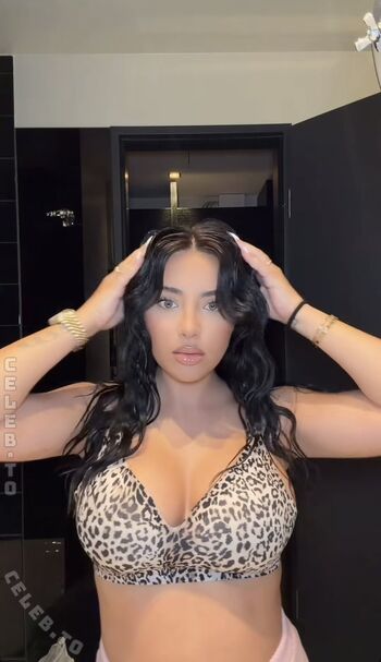 🔥 Leyla lahouar page leaked private photo uncensored full