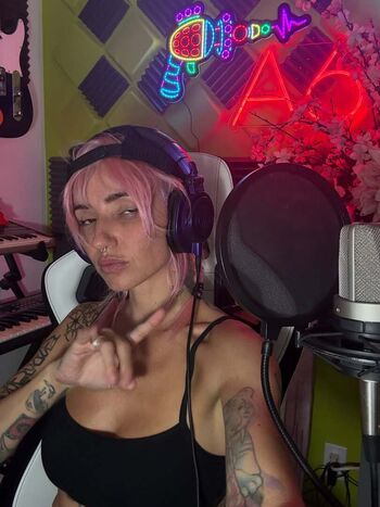 🔥 Lights poxleitner leaked private photo uncensored full