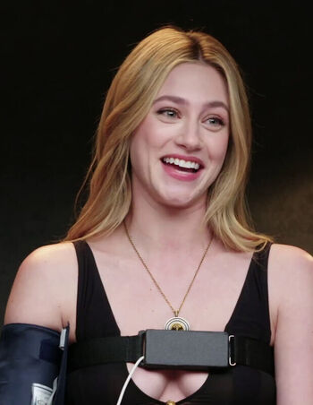 🔥 Lili reinhart leaked private photo uncensored full