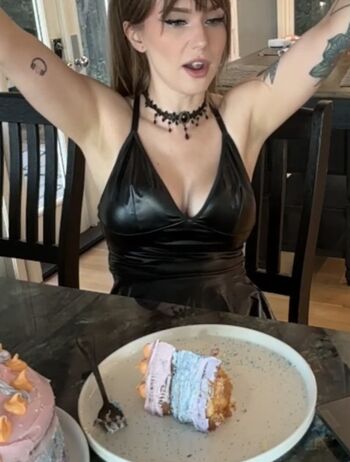 🔥 Lillyxoliver leaked private photo uncensored full