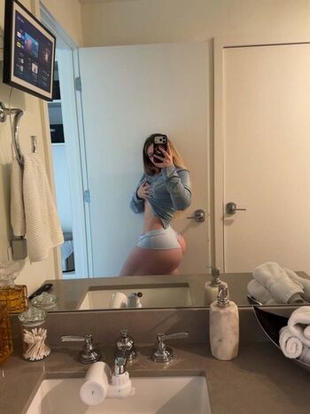 🔥 Lindsay capuano  page leaked private photo uncensored full