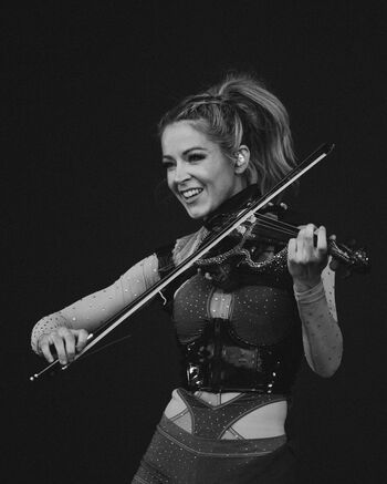 🔥 Lindsey stirling  page leaked private photo uncensored full