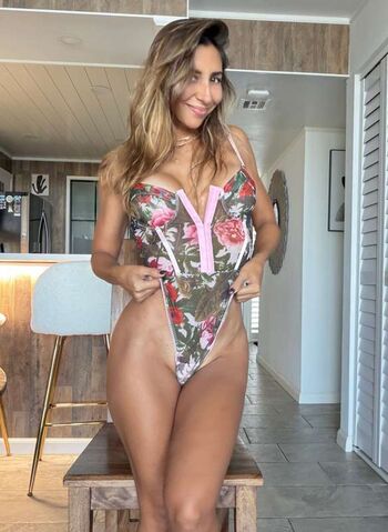🔥 Littlefitdevil  page leaked private photo uncensored full