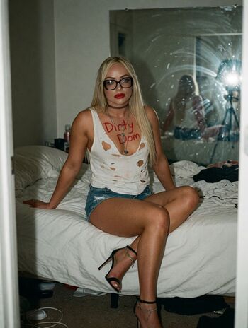 🔥 Liv morgan  page leaked private photo uncensored full