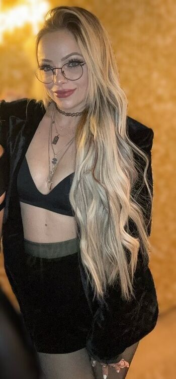 🔥 Liv morgan  page leaked private photo uncensored full