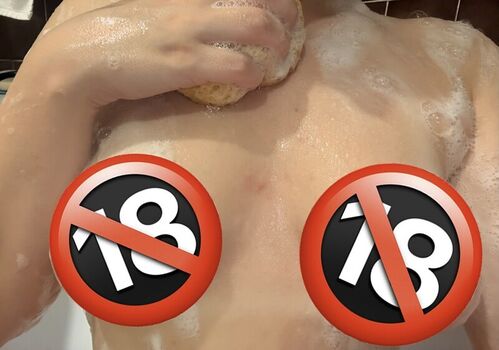 🔥 Lizzybiker leaked private photo uncensored full