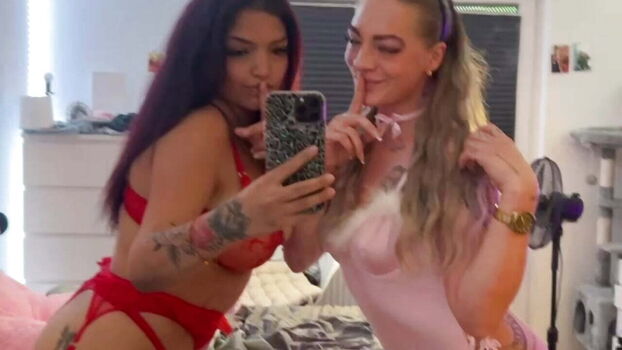 🔥 Lizzylush leaked private photo uncensored full