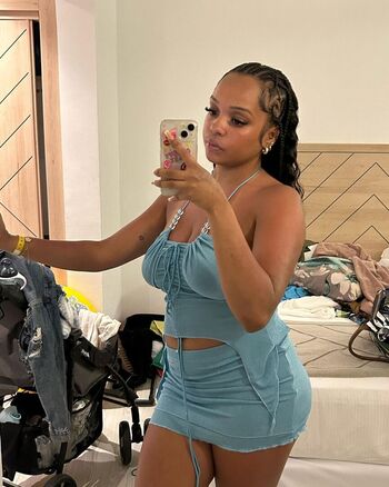 🔥 Local tv presenters leaked private photo uncensored full