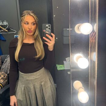 🔥 Local tv presenters leaked private photo uncensored full