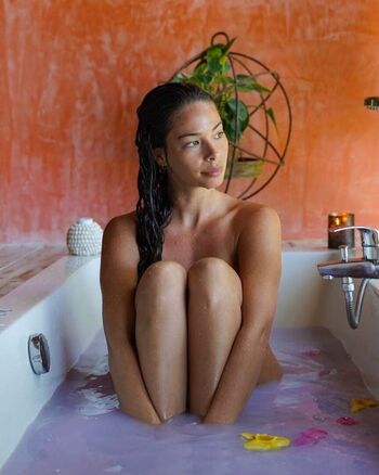 🔥 Lola labesse page leaked private photo uncensored full