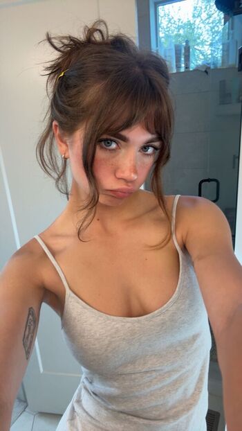 🔥 Lunchbaglujan  page leaked private photo uncensored full