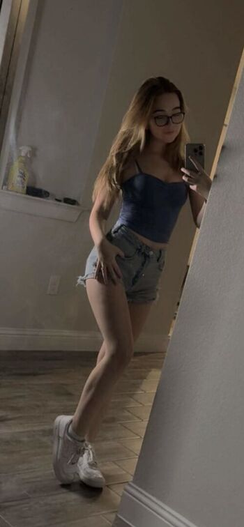 🔥 Lyssaurora page leaked private photo uncensored full