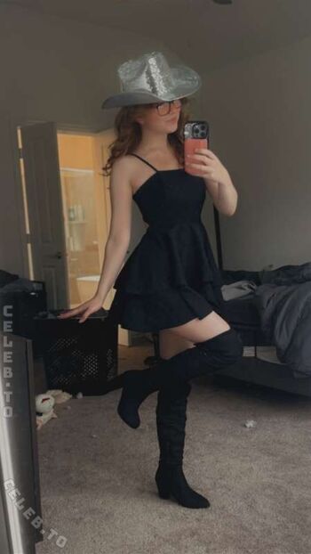 🔥 Lyssaurora page leaked private photo uncensored full