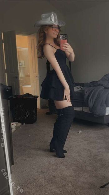 🔥 Lyssaurora page leaked private photo uncensored full