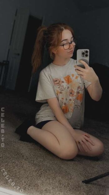 🔥 Lyssaurora page leaked private photo uncensored full