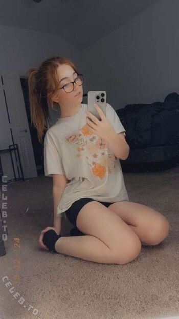 🔥 Lyssaurora page leaked private photo uncensored full